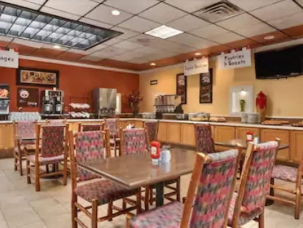 Suburban Studios, Kearney Dış mekan fotoğraf
