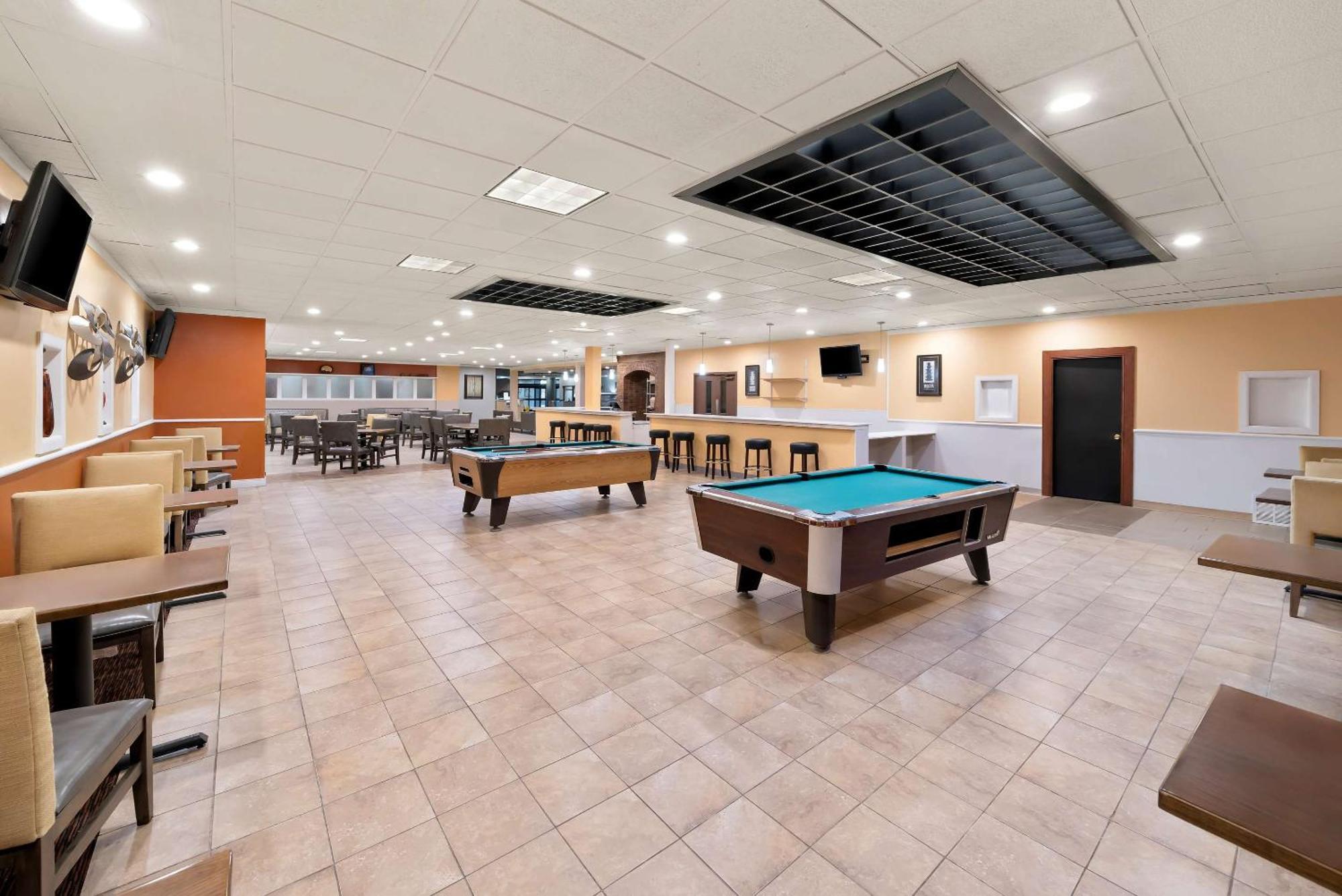 Suburban Studios, Kearney Dış mekan fotoğraf