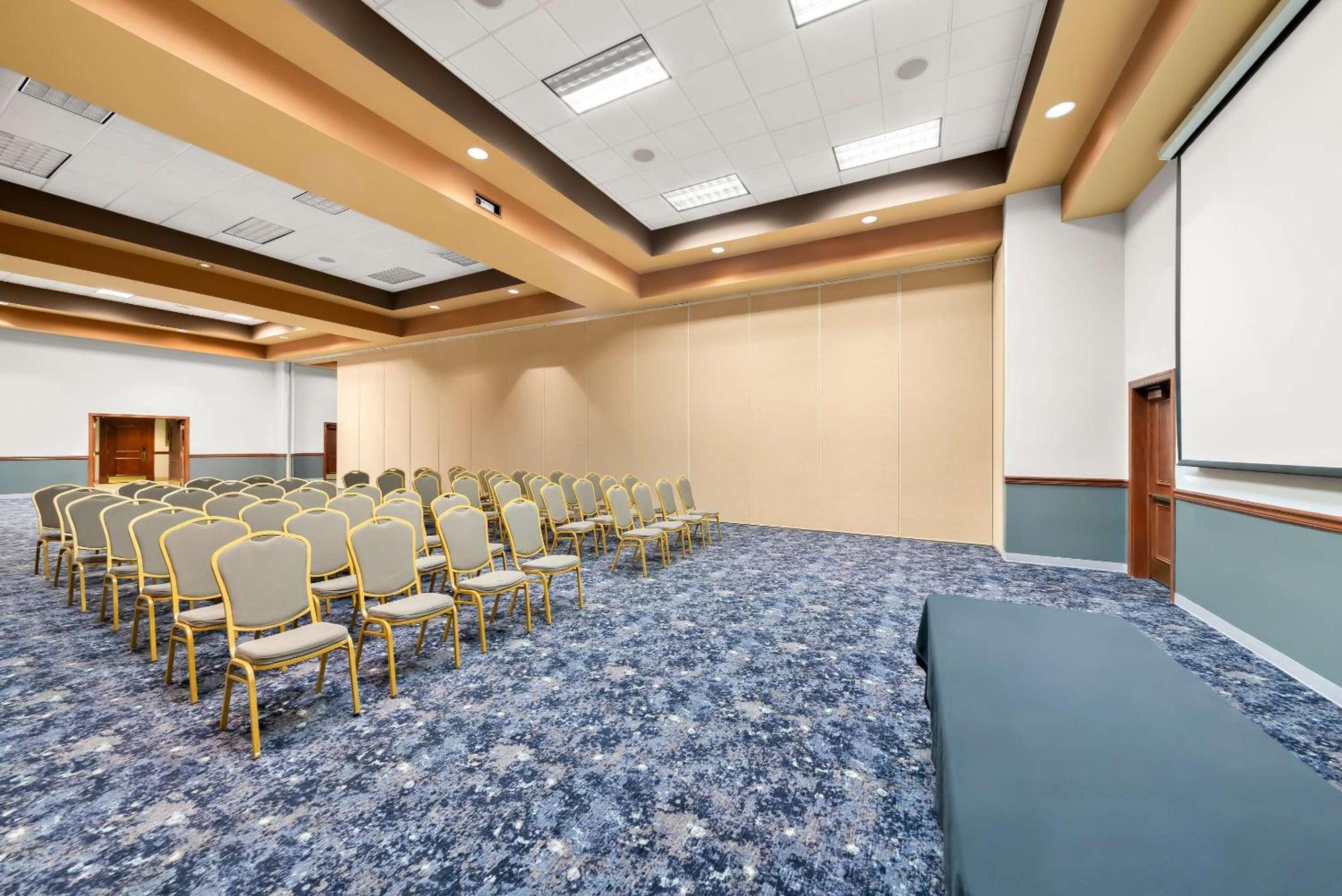 Suburban Studios, Kearney Dış mekan fotoğraf